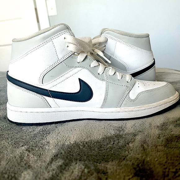 Nike Shoes Womens Air Jordan Mid Grey Fog Poshmark